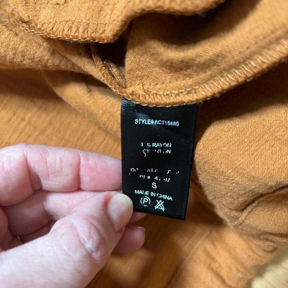 ASTR the Label En Route Jacket in Caramel - Picture 11 of 13